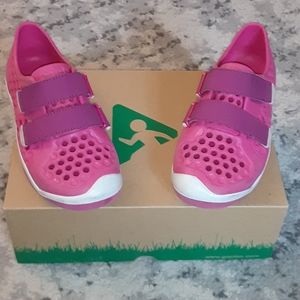 Plae water sneaker shoes